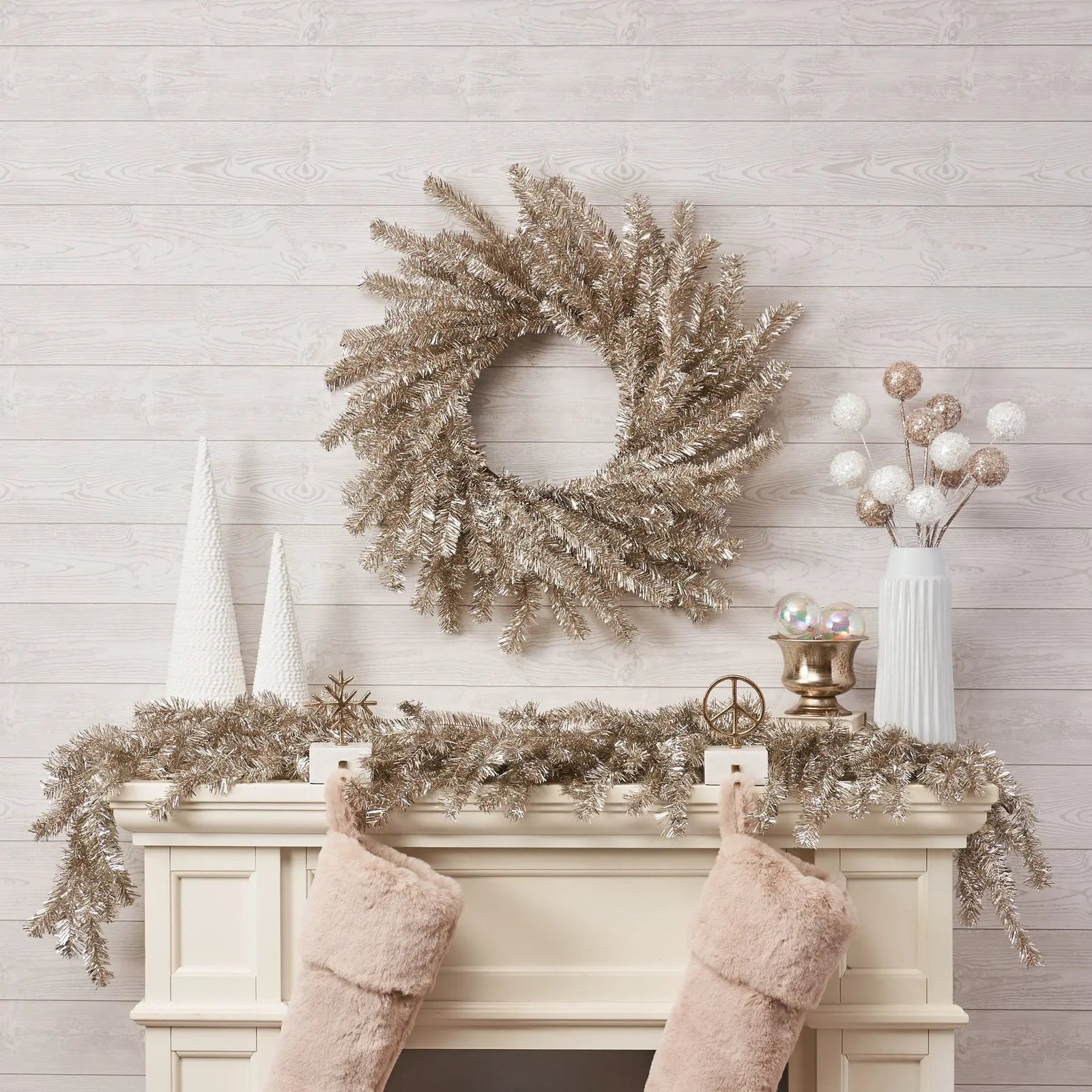 CW1333Silver_GoldMetallicSoftTouchTinselWreathGlitzyNewYear_sHoliday Silver & Gold Metallic Soft Touch Tinsel Wreath Glitzy New Year's Holiday Party Mantel Decor - Image 1