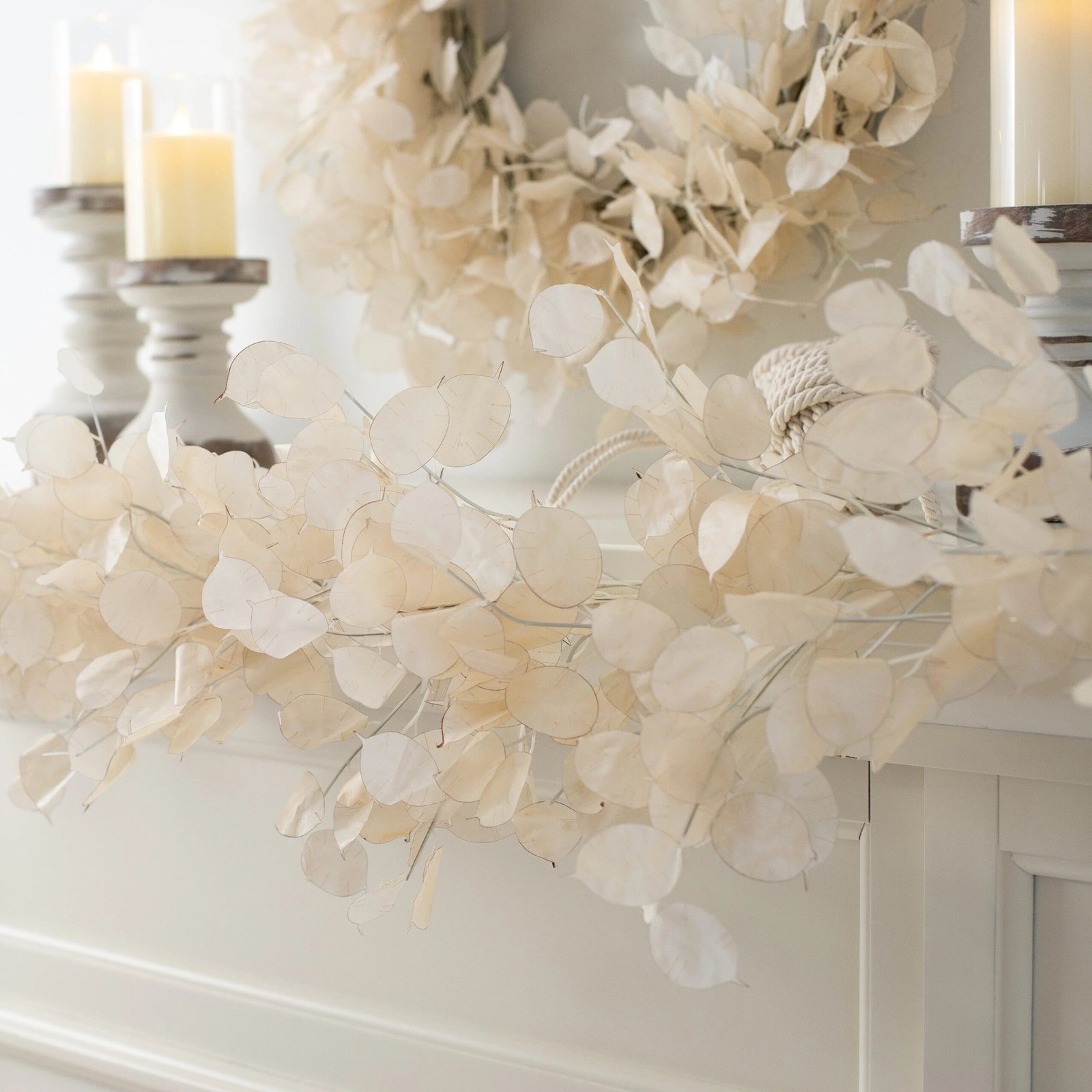 DriedLookBleachedLunariaAllSeasonsWreathEDW1055-PMb_2_ef33dfa0-5f02-4f15-b5fe-bab3ec5f7799 Dried Look Translucent Bleached Lunaria All Seasons Garland - Multiple Lengths Available - Image 1