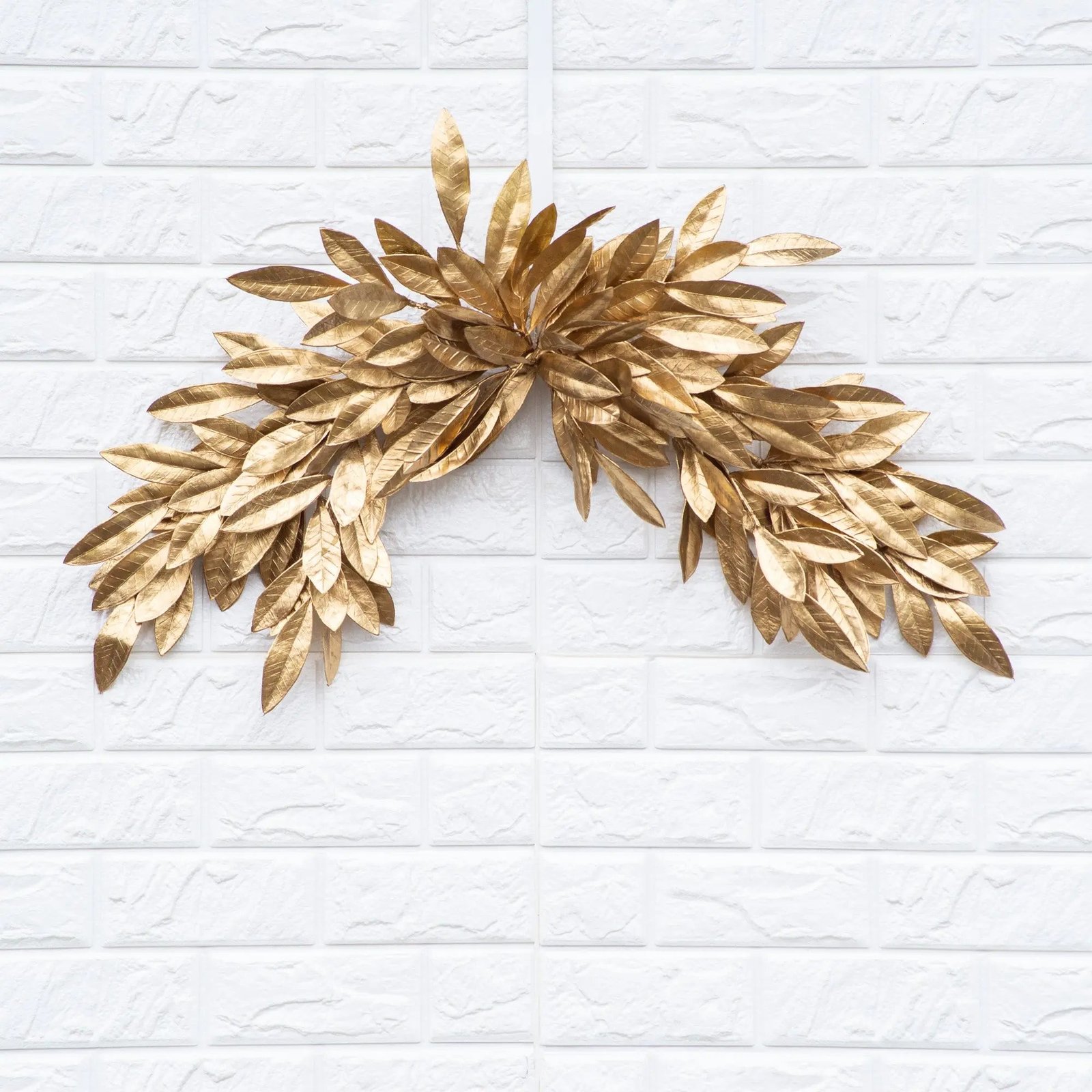 FDS1059AntiquedGoldBayLeafChristmasHolidayMantleSwag_4 Antiqued Gold Bay Leaf Christmas Holiday Mantel Swag - Image 1