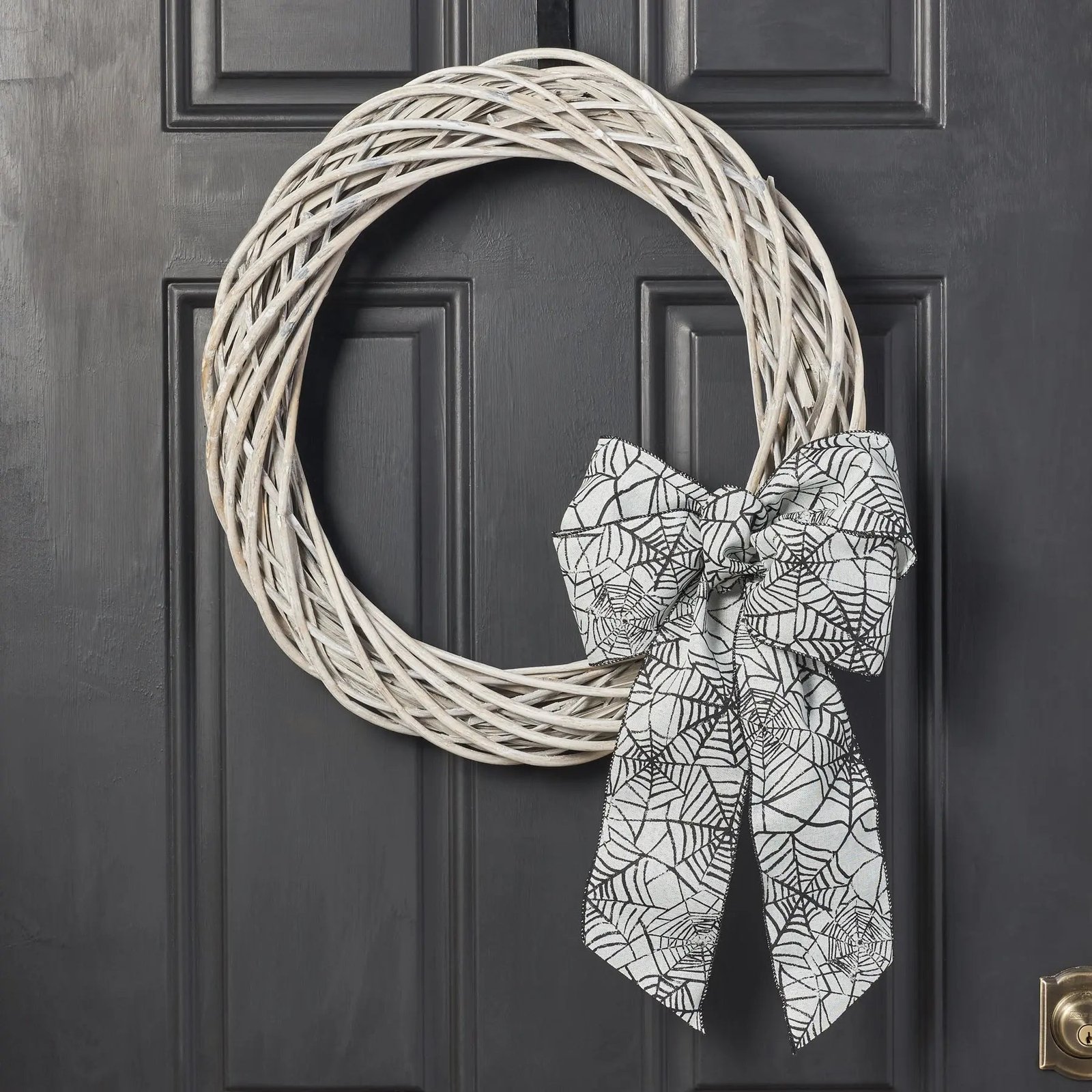 FW1312WhiteWashedWickerWillowWreathwithBlack_GreyCanvasSpiderwebHalloweenBow_3 White Washed Wicker Willow Wreath with Black & Grey Canvas Spiderweb Halloween Bow - Image 1
