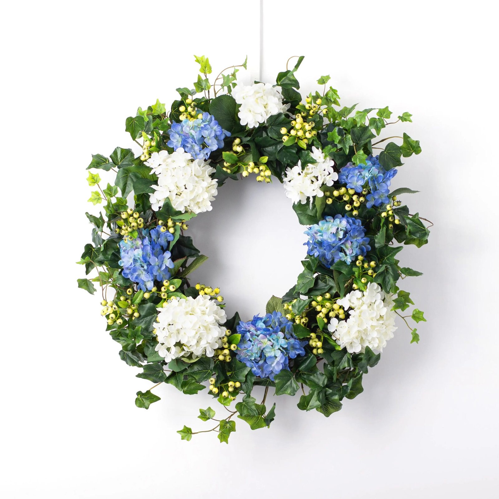 SW1043Blue_WhiteHydrangea_EnglishIvy_BerryEverydaySpringWreath_2 Blue & White Hydrangea, English Ivy & Berry Everyday Spring Front Door Wreath - Image 1